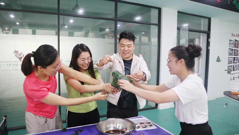 品粽香滋味，繪多彩生活 | 寶開舉辦“包粽子 · 繪彩蛋 · 迎端午”主題活動