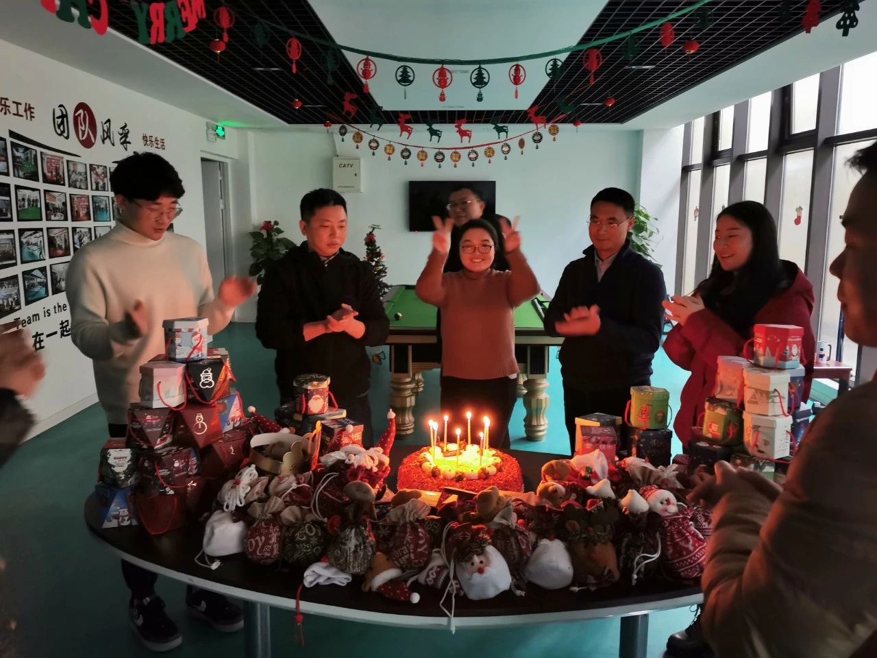 圣誕主題生日趴 | 濃情暖意平安夜，誕愿有你共前行