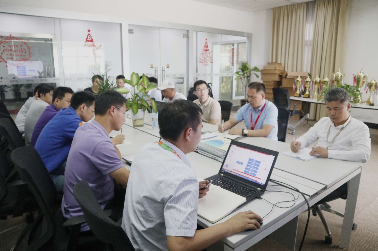 開工！波司登CDC二期工程項(xiàng)目全面啟動(dòng)實(shí)施！