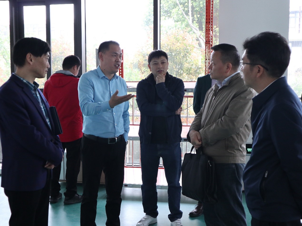 新聞 | 云南省委辦公廳、閔行區(qū)委辦公室、閔行區(qū)吳涇鎮(zhèn)黨委領(lǐng)導蒞臨上海寶開考察調(diào)研