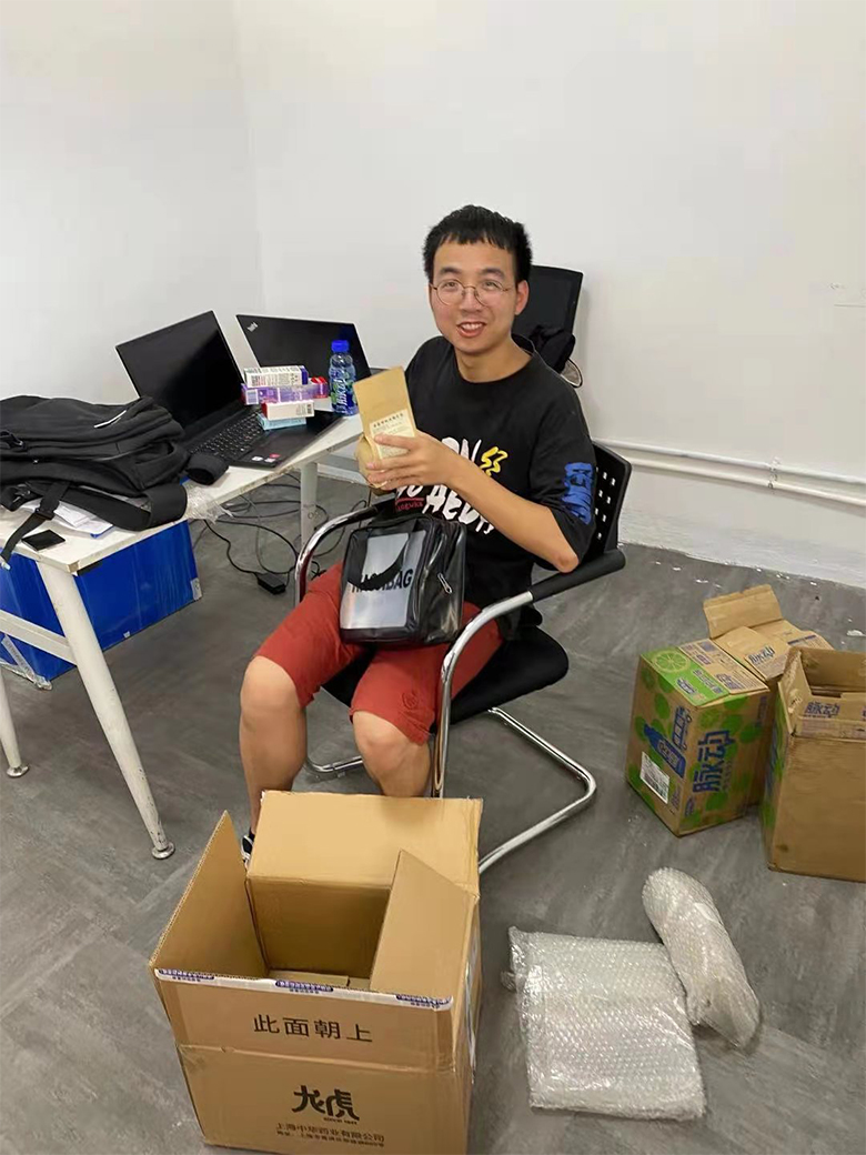夏送清涼，情系一線｜致高溫下堅守崗位的一線員工