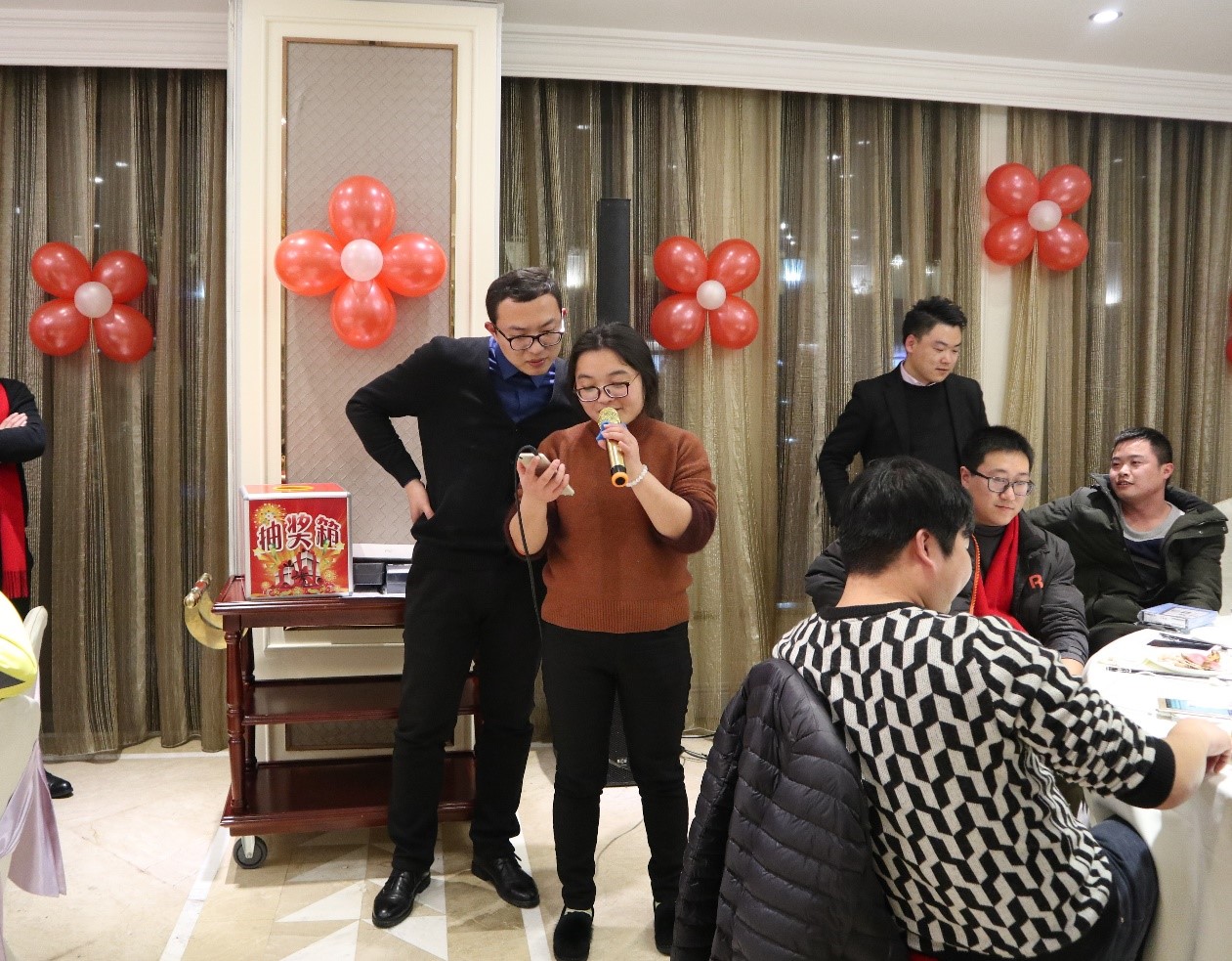 新聞 | “不忘初心創(chuàng)輝煌，牢記使命迎挑戰(zhàn)”寶開年會系列活動報道